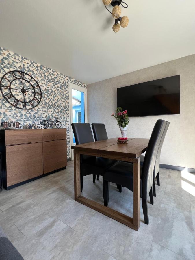 Maison Avec Jardin 4 A 5 Personnes *